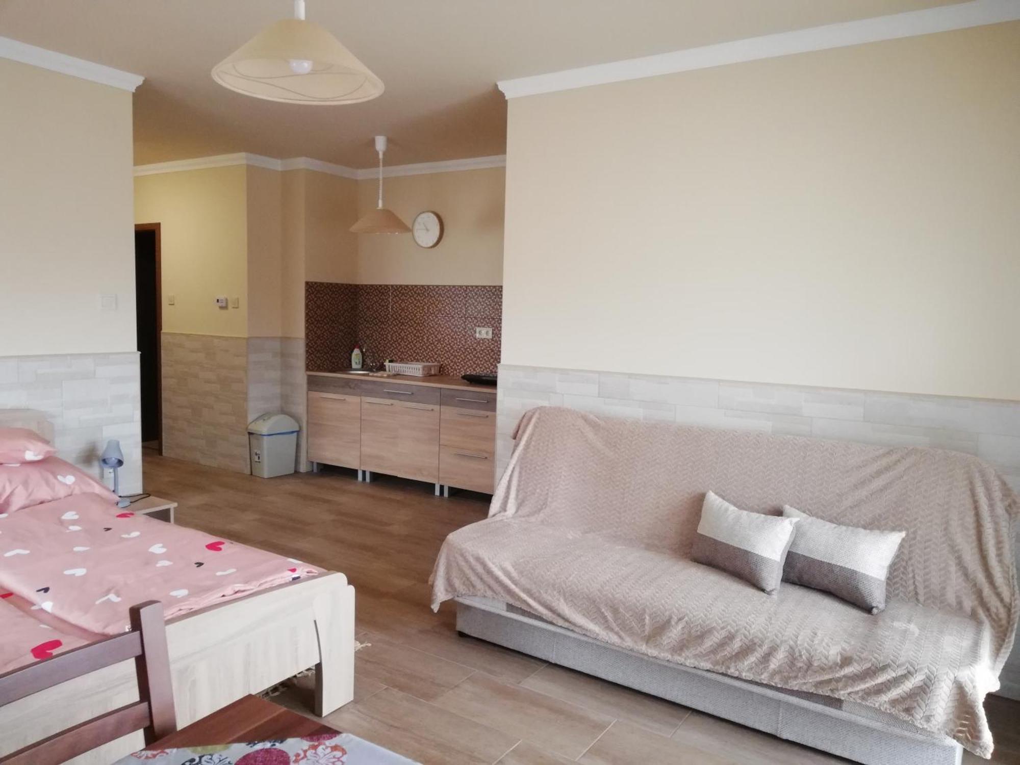 Imola Es Andrea Apartmanhaz 3 Hajdúszoboszló المظهر الخارجي الصورة