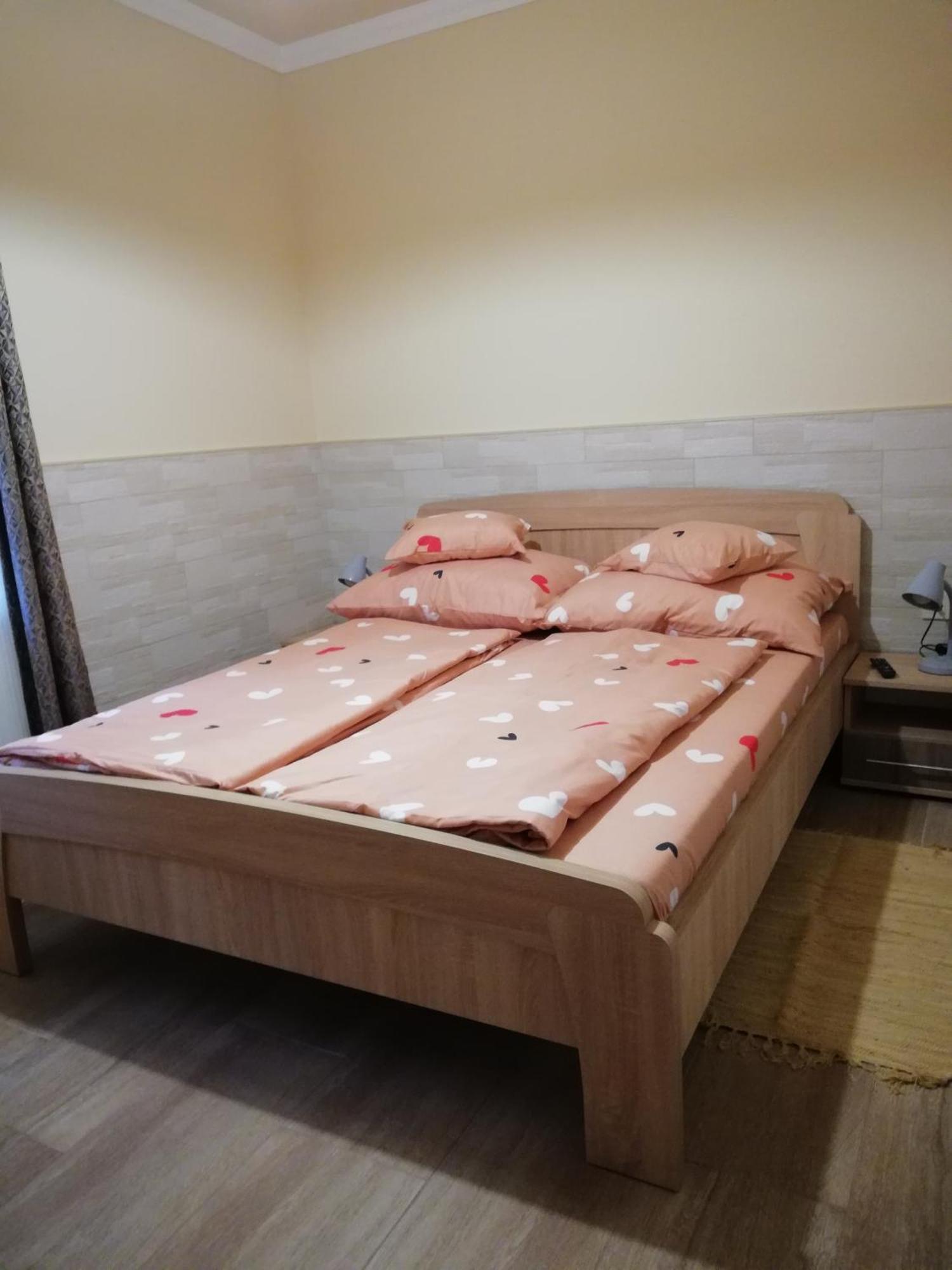 Imola Es Andrea Apartmanhaz 3 Hajdúszoboszló المظهر الخارجي الصورة