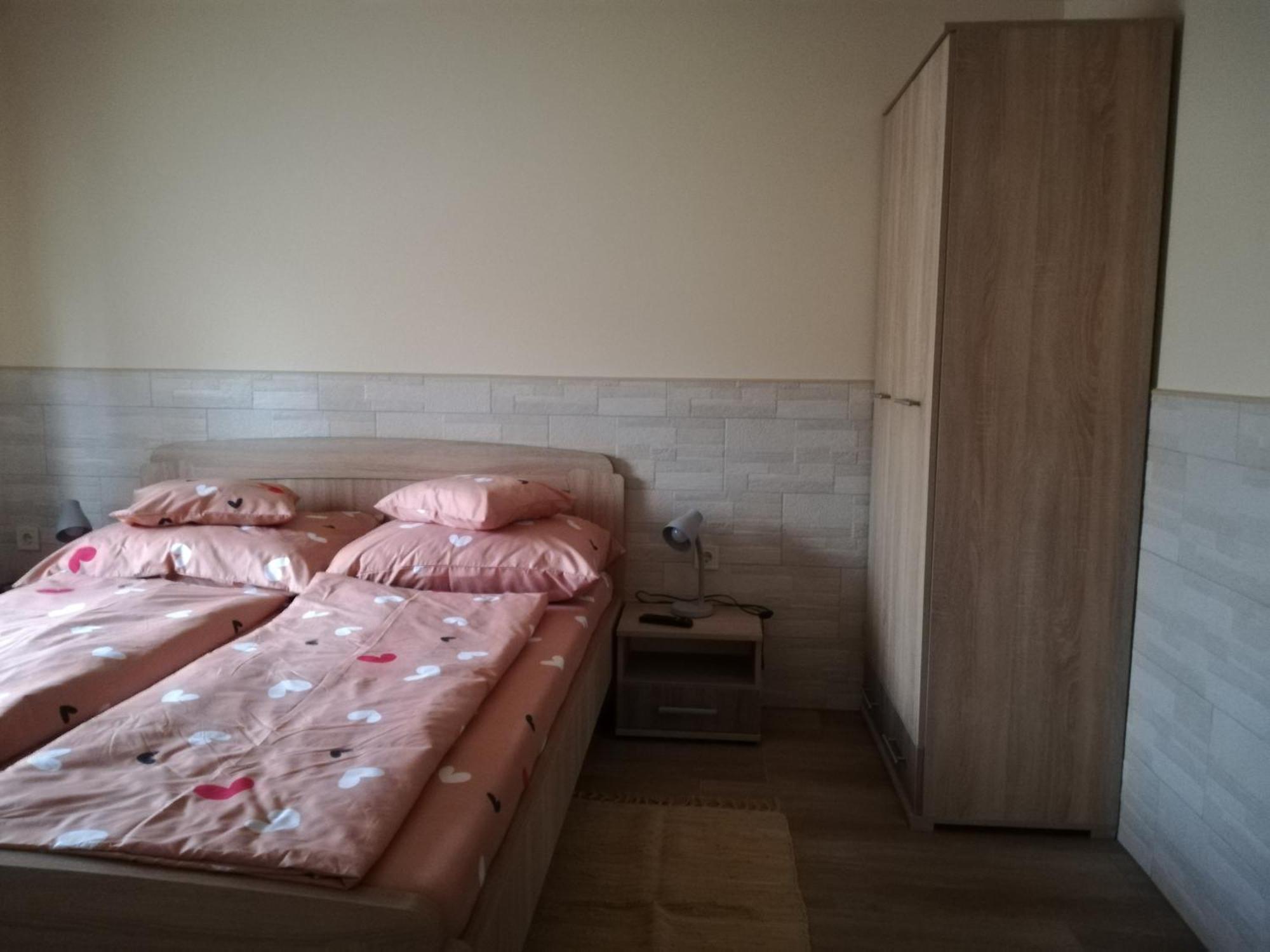 Imola Es Andrea Apartmanhaz 3 Hajdúszoboszló المظهر الخارجي الصورة