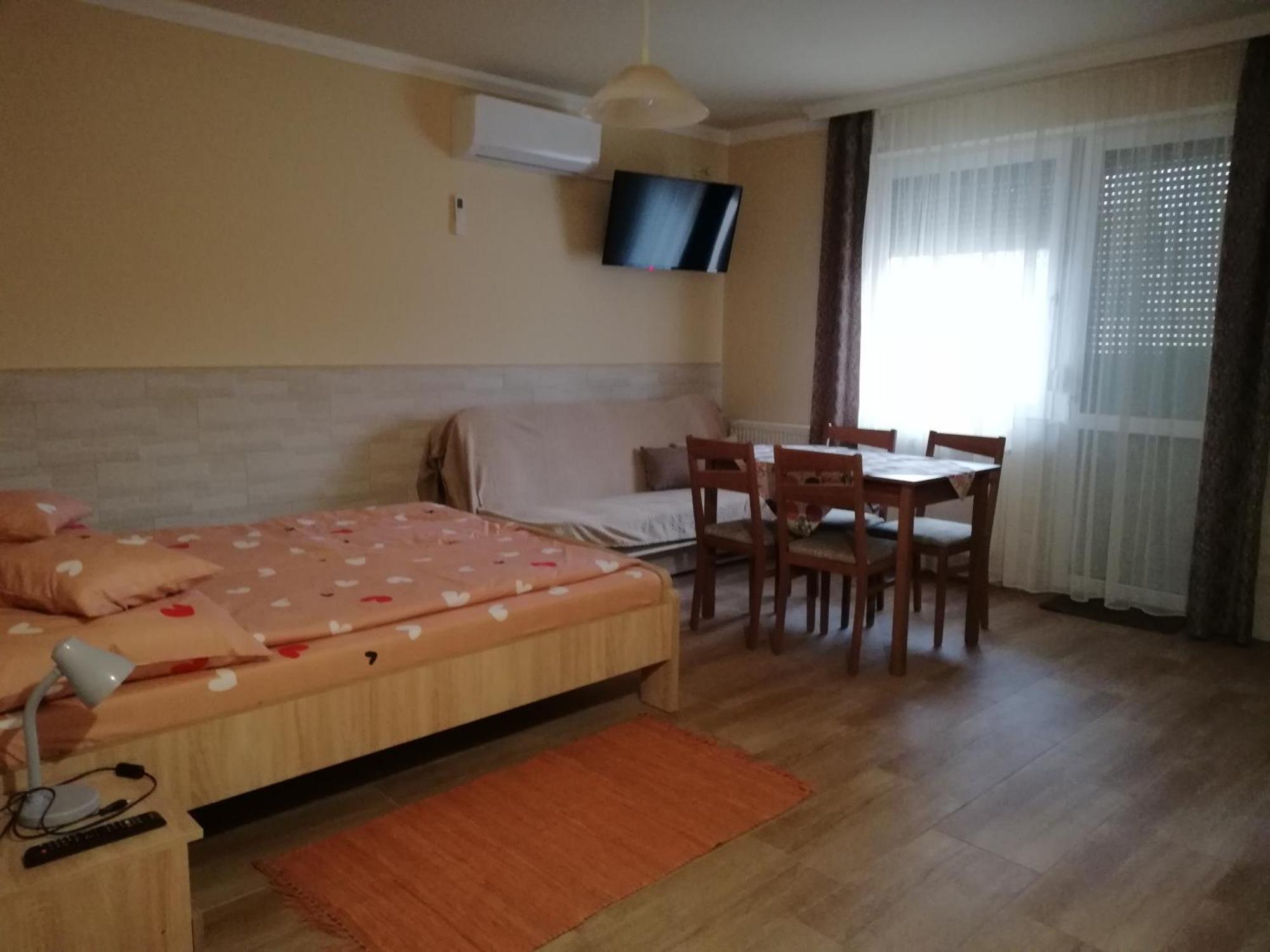 Imola Es Andrea Apartmanhaz 3 Hajdúszoboszló المظهر الخارجي الصورة